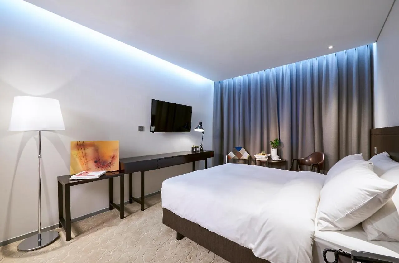 Hotel Mfelice Seoul